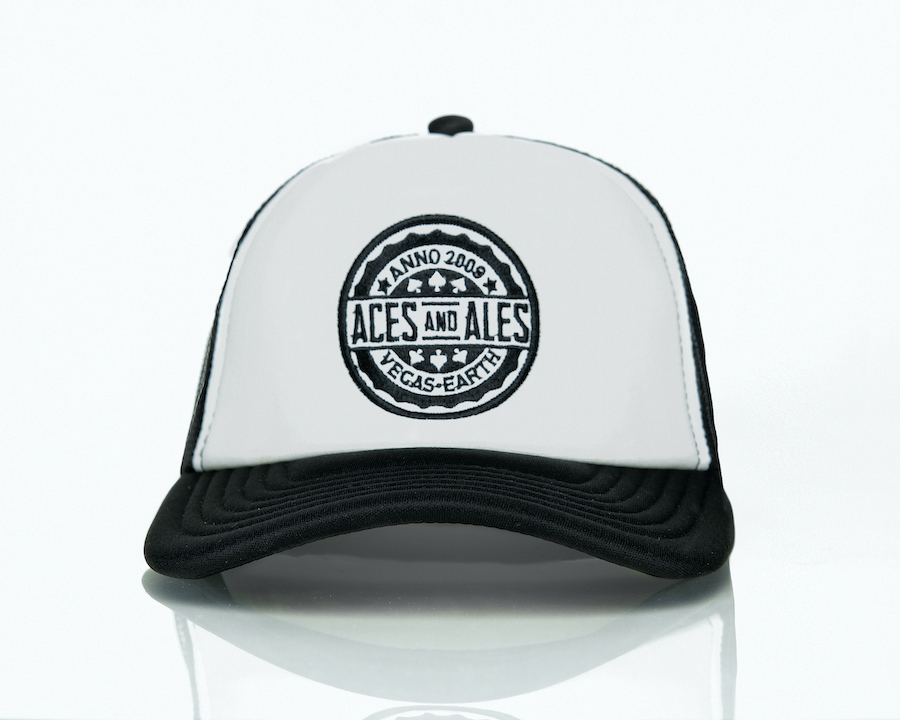 Badge Trucker Hat White/Black